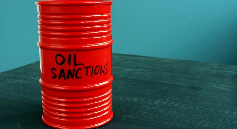 Росія змушена продавати нафту з величезними знижками Reuters оцінив втрати Кремля Росія змушена продавати нафту з величезними знижками Reuters оцінив втрати Кремля