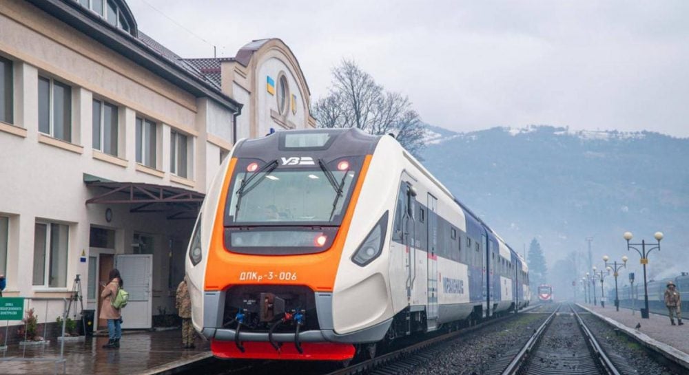 Україна отримає 55 електровозів з Франції Зеленський пояснив їхнє призначення Україна отримає 55 електровозів з Франції Зеленський пояснив їхнє призначення