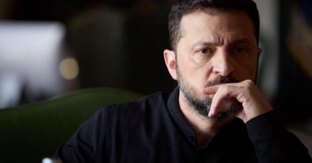 Зеленський відмовився коментувати одностороннє виведення військ з Донбасу за даними Bild Зеленський відмовився коментувати одностороннє виведення військ з Донбасу за даними Bild