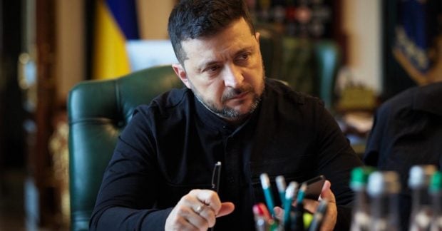 Зеленський позбавив державних стипендій низку українських спортсменів зрадників Зеленський позбавив державних стипендій низку українських спортсменів зрадників