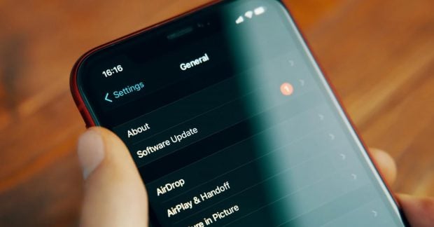 Власників iPhone терміново закликають оновити iOS через загрозу безпеці Власників iPhone терміново закликають оновити iOS через загрозу безпеці
