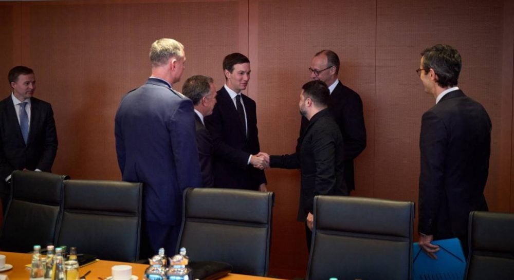 Уиткофф та Кушнер представлятимуть США на переговорах щодо України у Парижі за даними Reuters Уиткофф та Кушнер представлятимуть США на переговорах щодо України у Парижі за даними Reuters