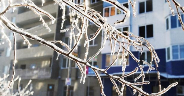 Незламна боротьба киян зі смертельним холодом через удари по енергетиці в РФ Незламна боротьба киян зі смертельним холодом через удари по енергетиці в РФ