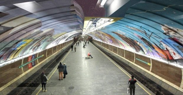 У Києві метро поновило звичайний режим роботи та інтервали руху поїздів У Києві метро поновило звичайний режим роботи та інтервали руху поїздів