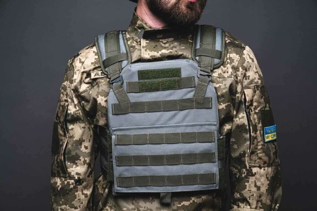 Плитоноски: сучасна бойова платформа для військового спорядження Плитоноски