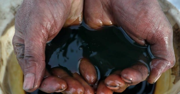 Паніка на світовому нафтовому ринку трейдери шукають вільні барелі Паніка на світовому нафтовому ринку трейдери шукають вільні барелі